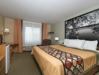 Super 8 By Wyndham Mn Alexandria